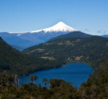 Pucon y el volcán Villarrica
